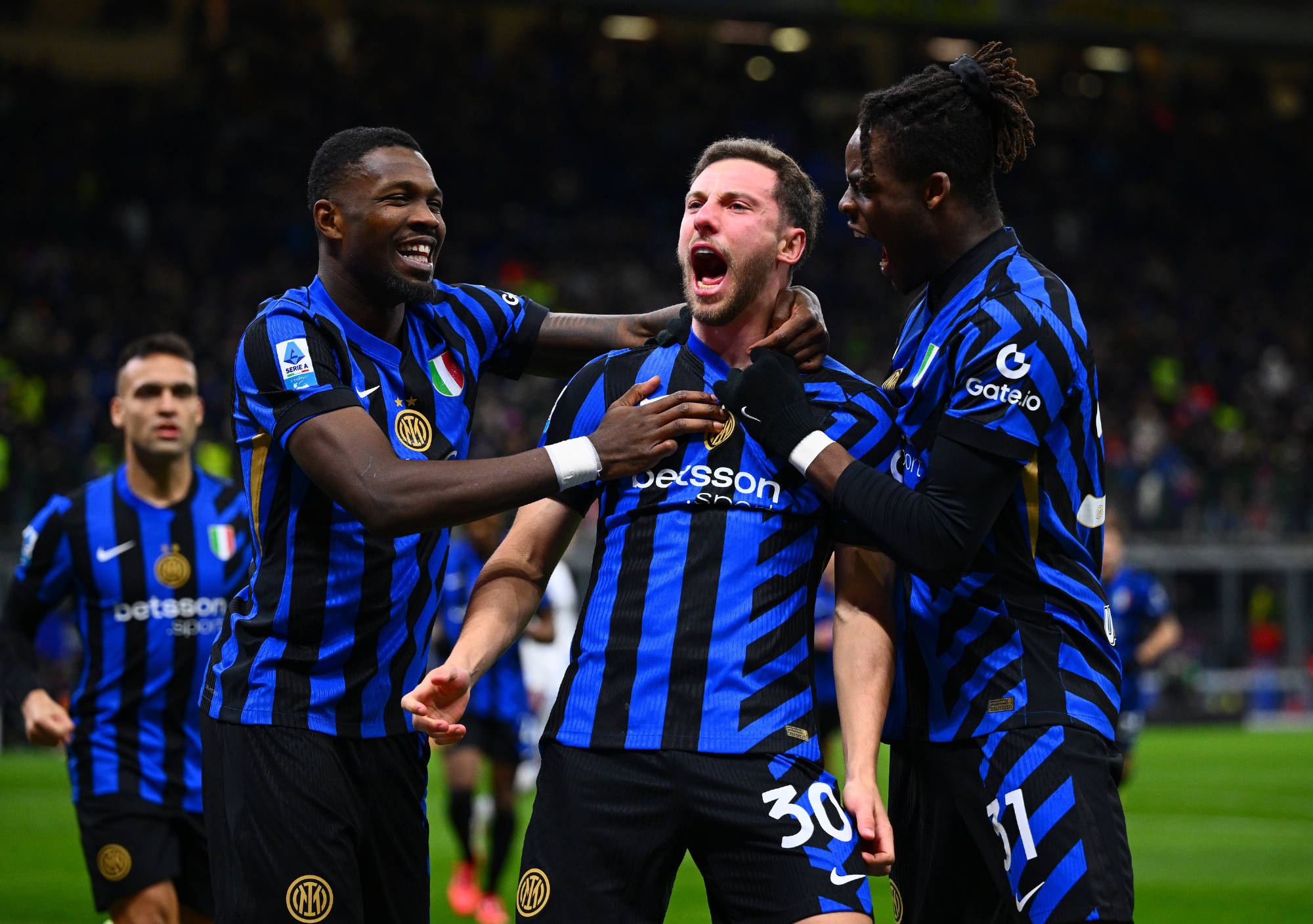 含了两个层 含了两个层