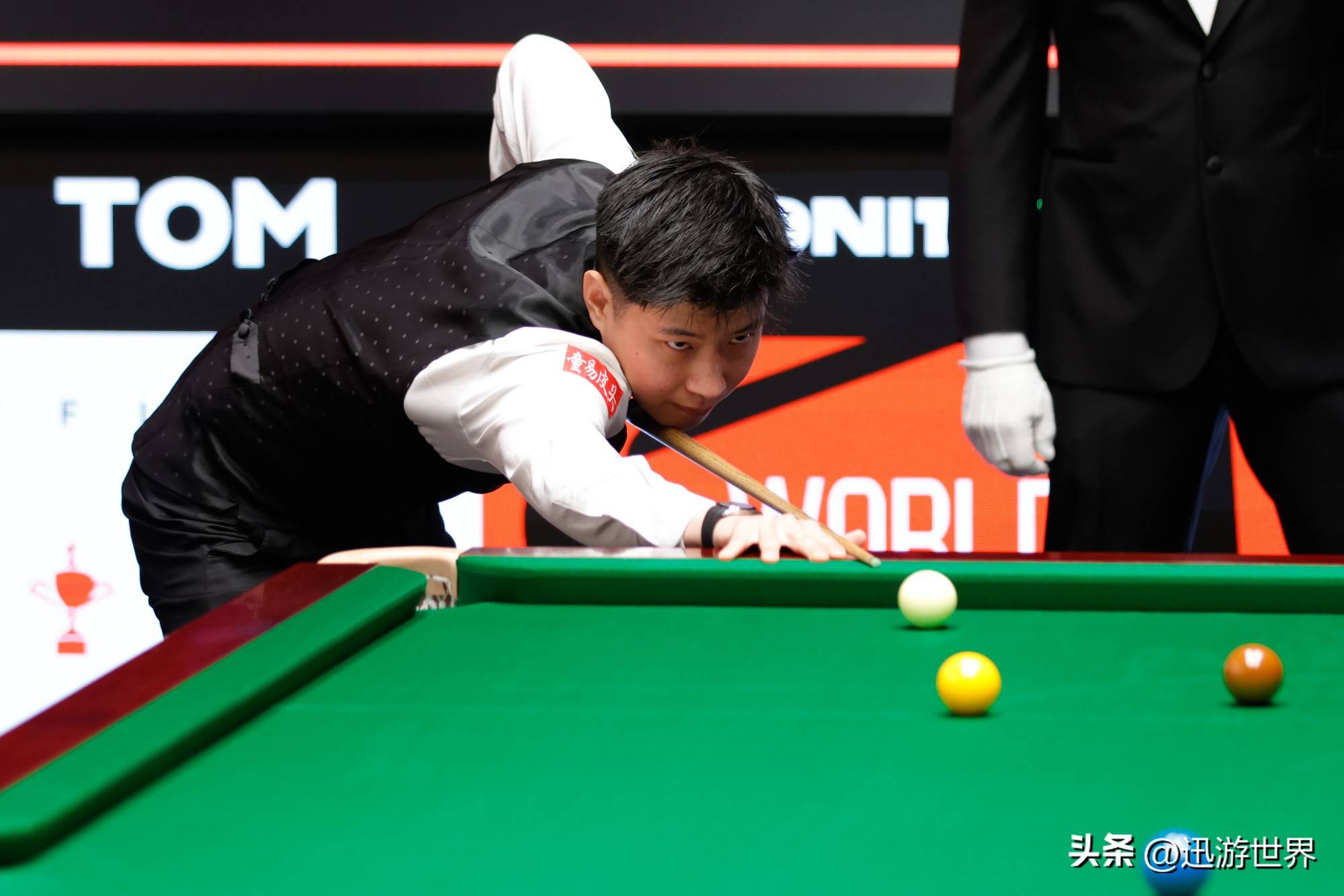 湖人又添一 湖人又添一