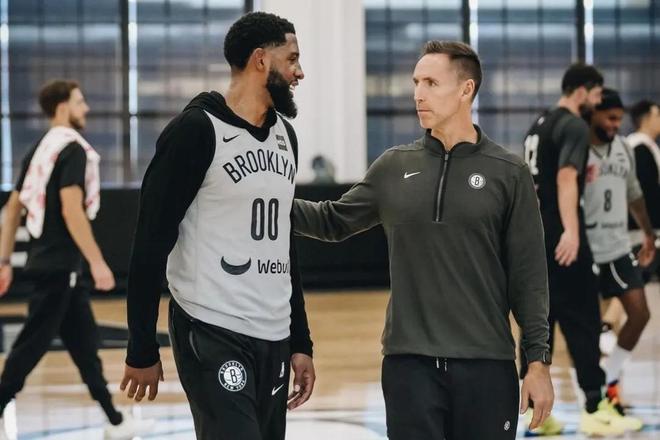 同年代的球 同年代的球